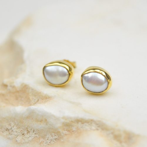 Natural Pearl Stud Earrings Baroque Dainty Pearl Earrings Minimalist Bezel Pearl Earrings Small Baroque Pearl Stud Earrings Gift For Her e1673096349454